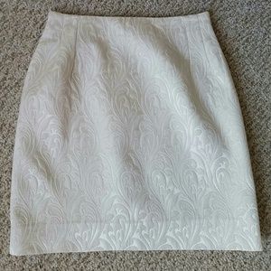 Collections skirt
